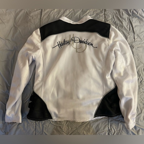 Harley-Davidson Women's Black and White Mesh Riding Jacket - Picture 5 of 8